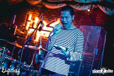 2nd Anniversary Neon Party Live w/ Flure at Tipsy Bkk — photo 127