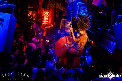 BLING IT กับ Bangkok Invaders ที่ ซิง ซิง เธียเตอร์ — photo 41