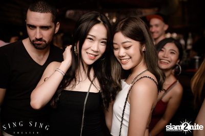 BLING IT กับ Bangkok Invaders ที่ ซิง ซิง เธียเตอร์ — photo 44