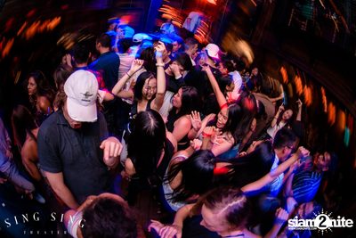 BLING IT กับ Bangkok Invaders ที่ ซิง ซิง เธียเตอร์ — photo 67
