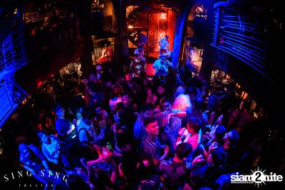 BLING IT กับ Bangkok Invaders ที่ ซิง ซิง เธียเตอร์ — photo 74