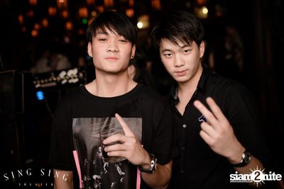 BLING IT กับ Bangkok Invaders ที่ ซิง ซิง เธียเตอร์ — photo 82