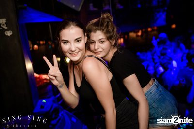 BLING IT กับ Bangkok Invaders ที่ ซิง ซิง เธียเตอร์ — photo 90