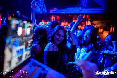 BLING IT กับ Bangkok Invaders ที่ ซิง ซิง เธียเตอร์ — photo 101