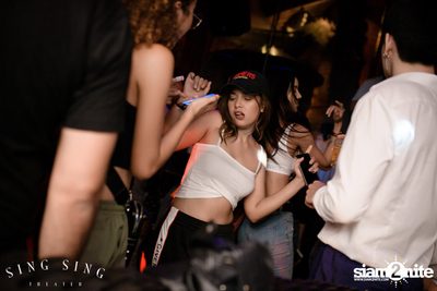 BLING IT กับ Bangkok Invaders ที่ ซิง ซิง เธียเตอร์ — photo 119