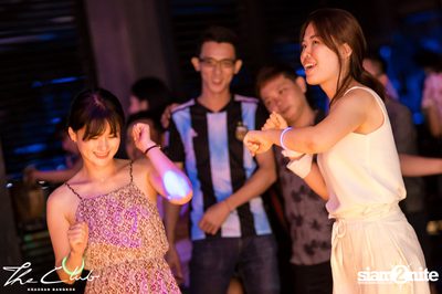 Bacardi House Party w/ DJ Benz x Bizzo x Cashyo at The Club Khaosan — photo 44