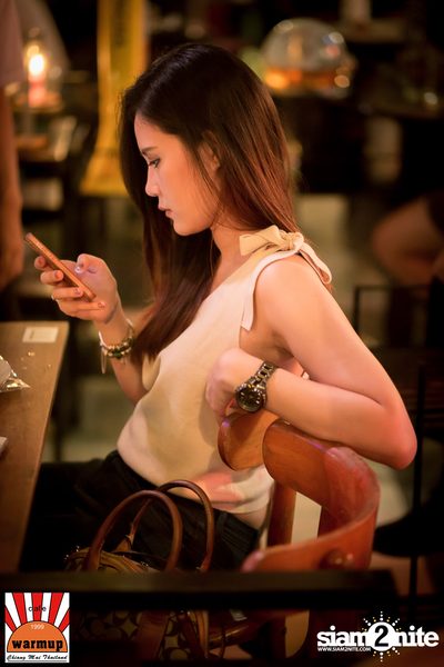 K.H.M. ที่ วอร์ม อัพ คาเฟ่ เชียงใหม่ — photo 28