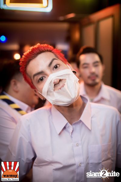 K.H.M. ที่ วอร์ม อัพ คาเฟ่ เชียงใหม่ — photo 68