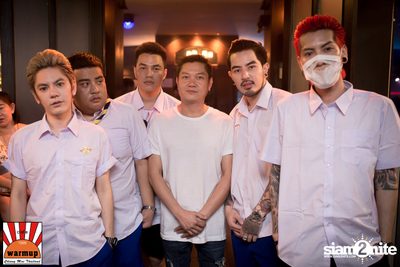 K.H.M. ที่ วอร์ม อัพ คาเฟ่ เชียงใหม่ — photo 69
