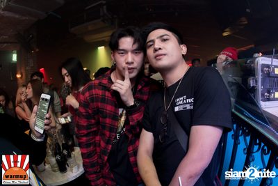 K.H.M. ที่ วอร์ม อัพ คาเฟ่ เชียงใหม่ — photo 86