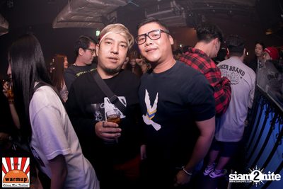 K.H.M. ที่ วอร์ม อัพ คาเฟ่ เชียงใหม่ — photo 90