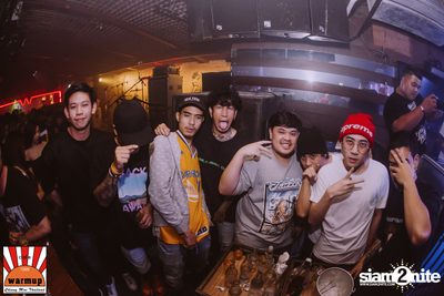 K.H.M. ที่ วอร์ม อัพ คาเฟ่ เชียงใหม่ — photo 125