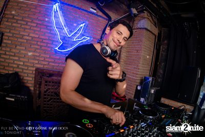 Fly Beyond Tonight presents Thomas Gold — photo 129