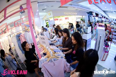 EiiKLEAW Market at Centerpoint of Siam Square — photo 16