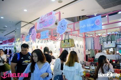 EiiKLEAW Market at Centerpoint of Siam Square — photo 21