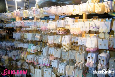 EiiKLEAW Market at Centerpoint of Siam Square — photo 33