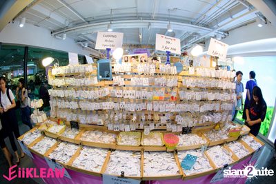 EiiKLEAW Market at Centerpoint of Siam Square — photo 41
