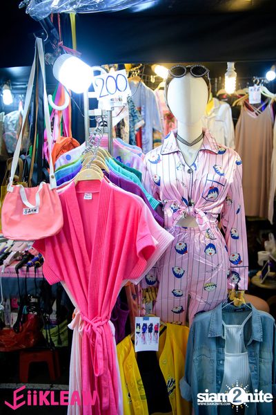 EiiKLEAW Market at Centerpoint of Siam Square — photo 47