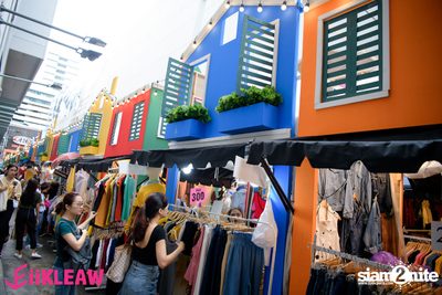 EiiKLEAW Market at Centerpoint of Siam Square — photo 49