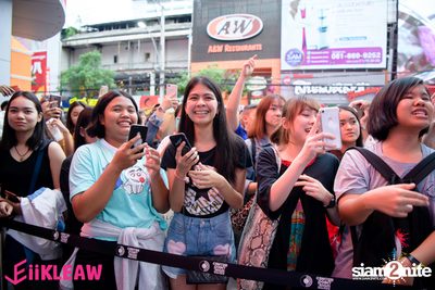 EiiKLEAW Market at Centerpoint of Siam Square — photo 95