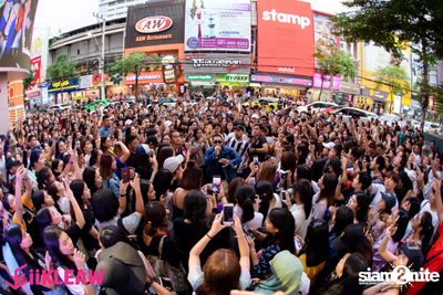 EiiKLEAW Market at Centerpoint of Siam Square — photo 133