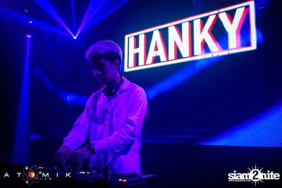 คืนวันอาทิตย์ ที่ Atomik Club — photo 10