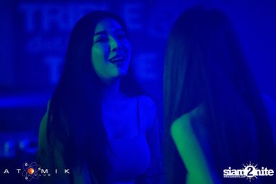 คืนวันอาทิตย์ ที่ Atomik Club — photo 37