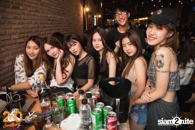 20Something Bar presents Hip-Hop Night — photo 2