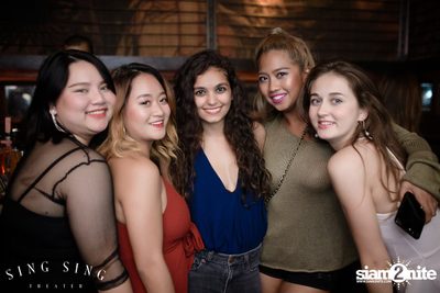 BLING IT กับ Bangkok Invaders ที่ ซิง ซิง เธียเตอร์ — photo 9
