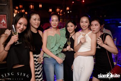 BLING IT กับ Bangkok Invaders ที่ ซิง ซิง เธียเตอร์ — photo 15