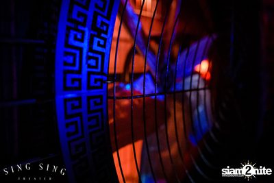 BLING IT กับ Bangkok Invaders ที่ ซิง ซิง เธียเตอร์ — photo 17