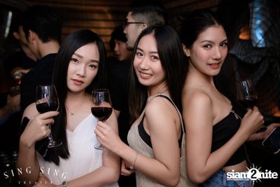 BLING IT กับ Bangkok Invaders ที่ ซิง ซิง เธียเตอร์ — photo 35