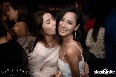 BLING IT กับ Bangkok Invaders ที่ ซิง ซิง เธียเตอร์ — photo 83