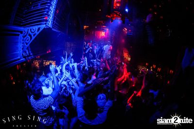 BLING IT กับ Bangkok Invaders ที่ ซิง ซิง เธียเตอร์ — photo 87