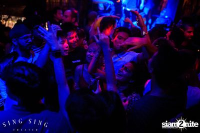 BLING IT กับ Bangkok Invaders ที่ ซิง ซิง เธียเตอร์ — photo 105