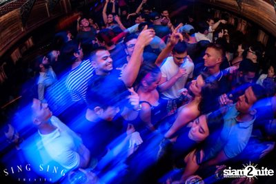 BLING IT กับ Bangkok Invaders ที่ ซิง ซิง เธียเตอร์ — photo 117