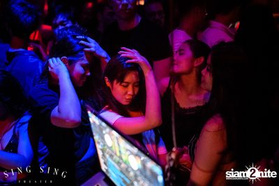 BLING IT กับ Bangkok Invaders ที่ ซิง ซิง เธียเตอร์ — photo 128