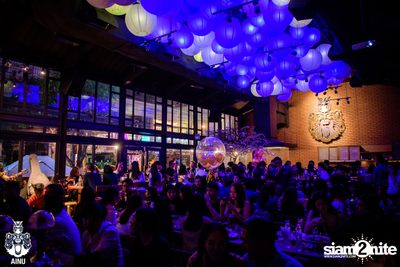 Friday Night at Ainu Bar — photo 6
