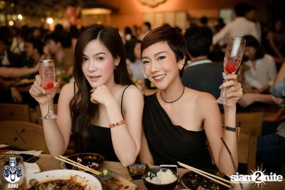 Friday Night at Ainu Bar — photo 9