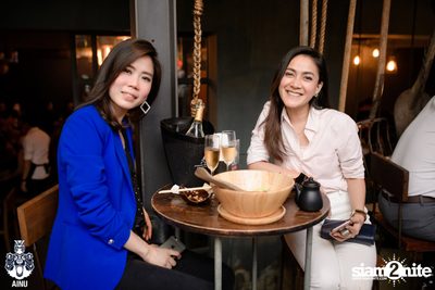 Friday Night at Ainu Bar — photo 27