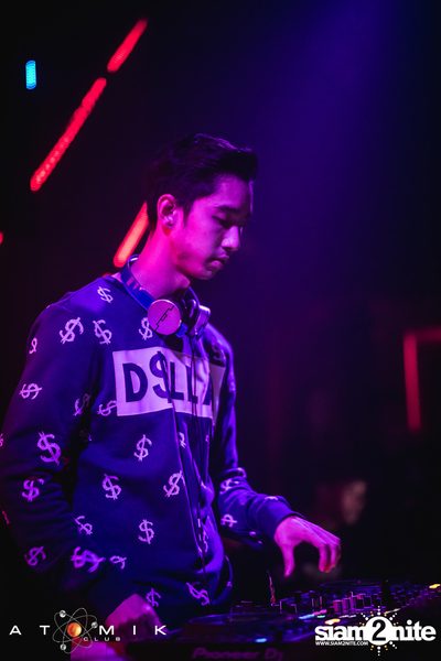 คืนวันศุกร์ ที่ อะตอมมิก คลับ — photo 31
