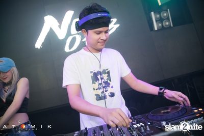 คืนวันศุกร์ ที่ อะตอมมิก คลับ — photo 75