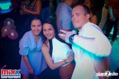 Sugar n Cream at MIXX Bangkok — photo 78
