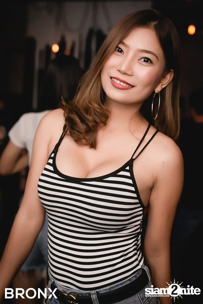 คืนวันเสาร์ ที่ร้าน บรองซ์ — photo 49