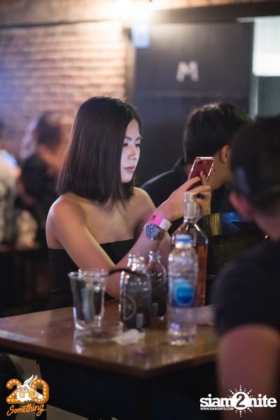 Atom Chanakan at 20Something Bar — photo 16