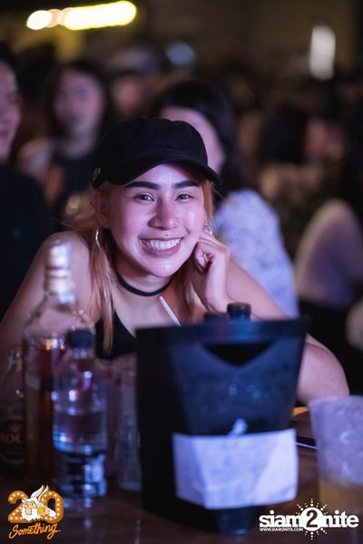 Atom Chanakan at 20Something Bar — photo 38
