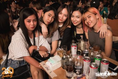 Atom Chanakan at 20Something Bar — photo 44