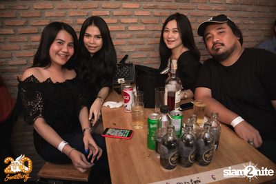 Atom Chanakan at 20Something Bar — photo 46