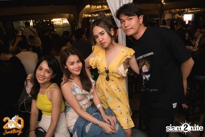 Atom Chanakan at 20Something Bar — photo 57