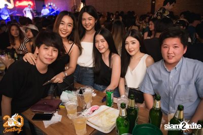 Atom Chanakan at 20Something Bar — photo 64